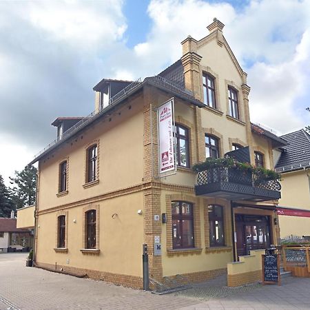 Port Inn Hotel Eichwalde Exterior foto