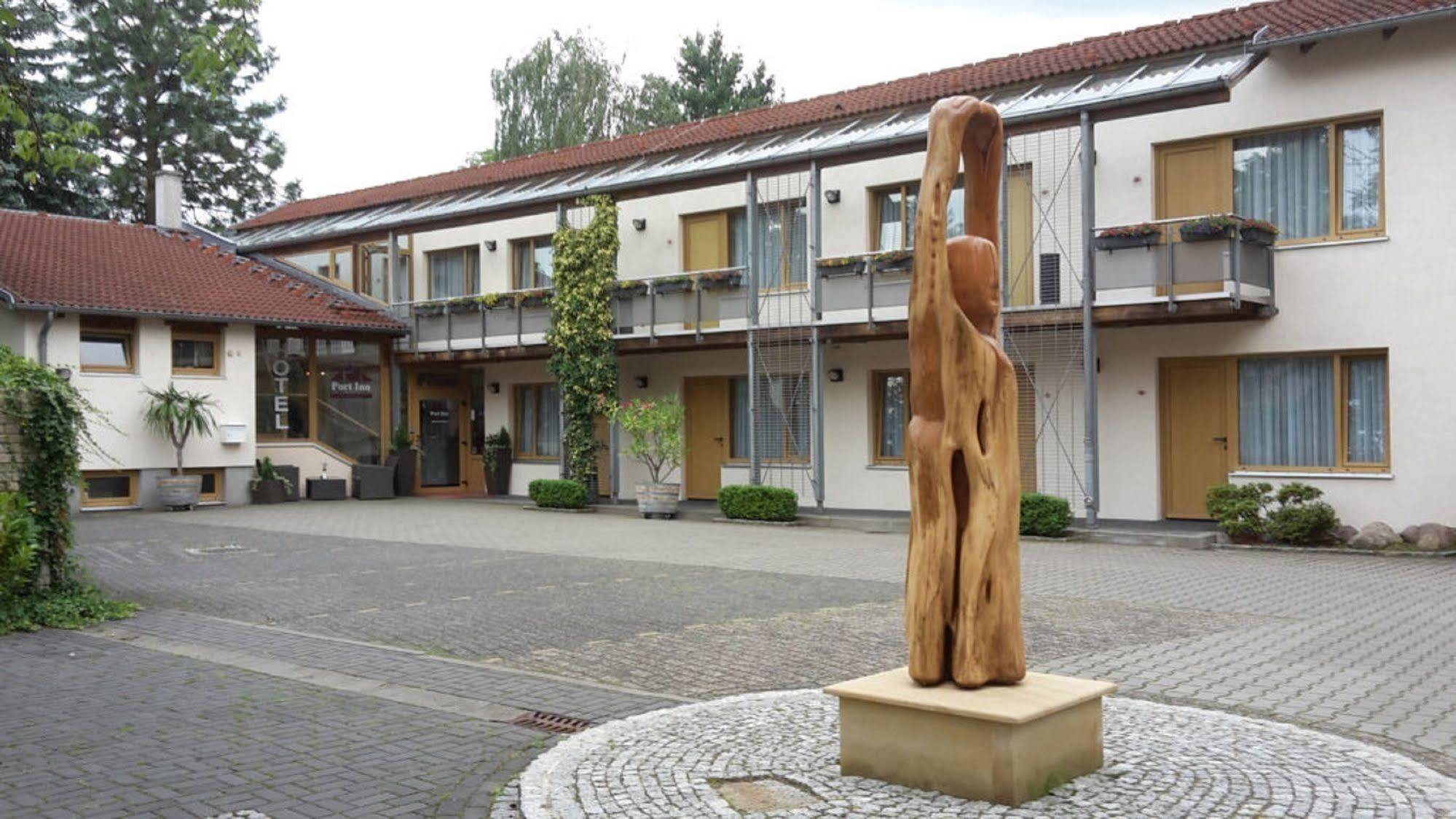 Port Inn Hotel Eichwalde Exterior foto